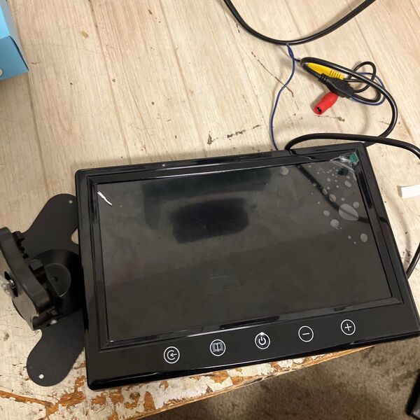 バックカメラ用のモニターです
