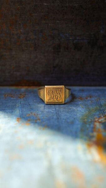 【1957】U.K. VINTAGE 9ct イエロー ゴールド スクエア シグネット リング 《9金 指輪 ヴィンテージ》