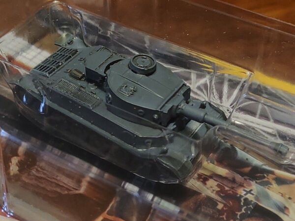 ワールドタンクミュージアム vol.5 1/144 ポルシェティーガー 単色迷彩 WTM ドイツ