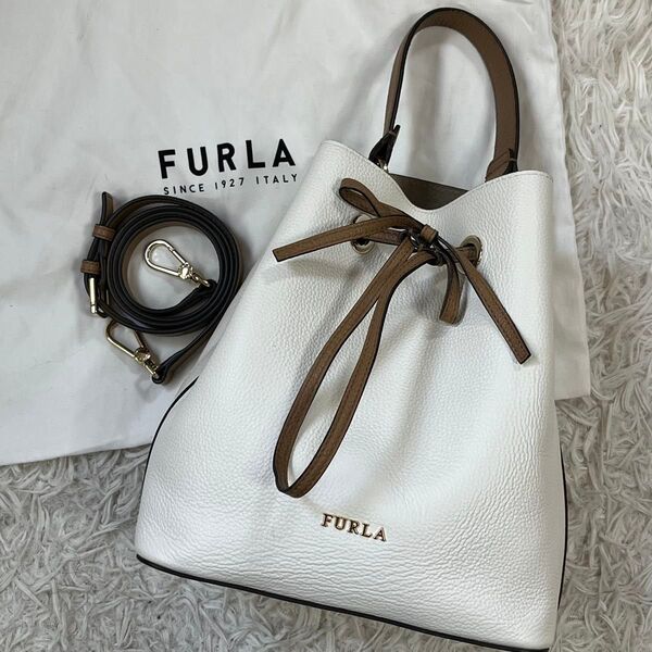 希少 未使用級 極美品 FURLA フルラ コスタンザ 2way ショルダーバッグ ハンドバッグ 巾着 レザー バイカラー