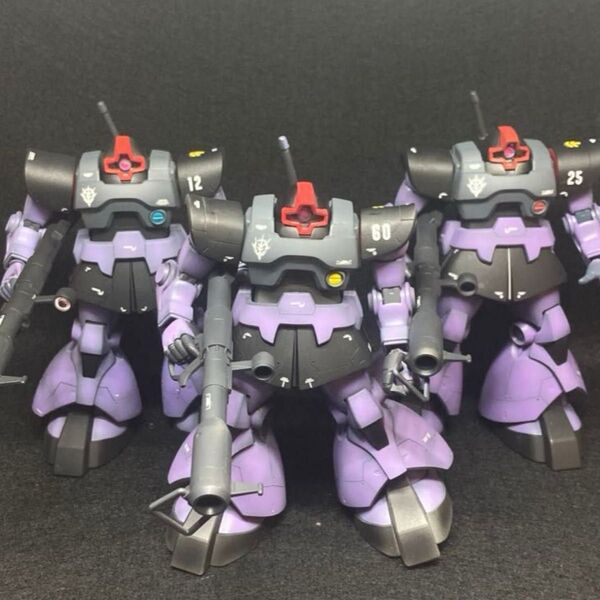 HGUC ドム 塗装済み完成品です。3体まとめて出品します。