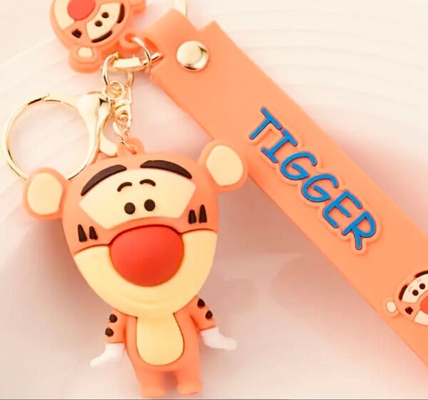 ティガー ラバーキーホルダー ディズニー くまのプーさん 新品未使用未開封 ▲未開封のため撮影反射してます▲