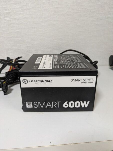 Thermaltake SMART 600W 電源ユニット