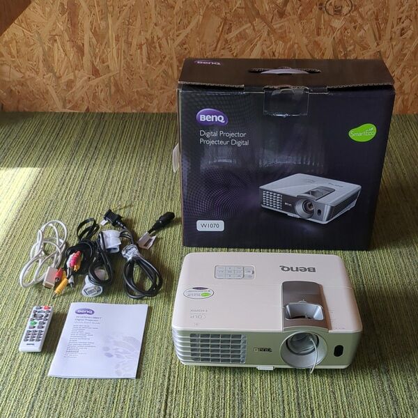 BenQ デジタルプロジェクター W1070 ホームシアター