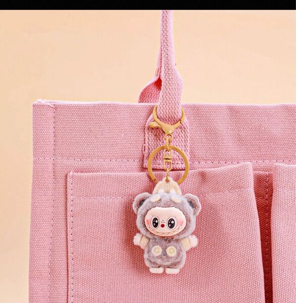 NEW LABUBU KEYCHAIN ラブブ キーホルダー