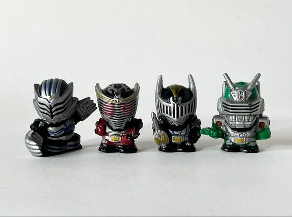 仮面ライダーキッズ ソフビ指人形 4個セット ミニフィギュア
