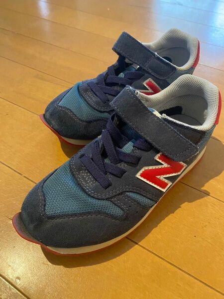 ニューバランス 19センチ シューズ スニーカー