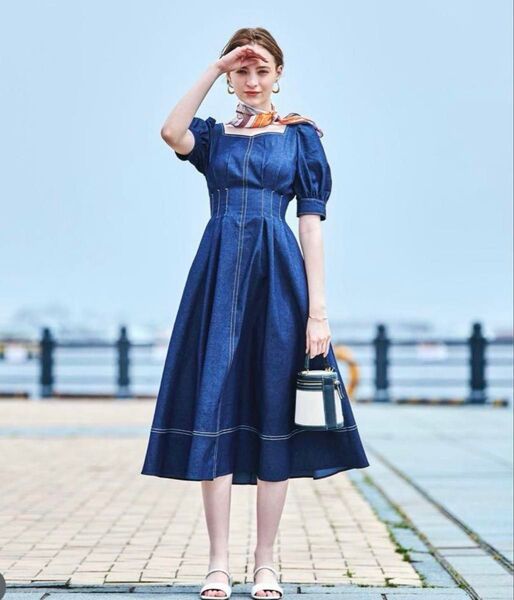 【美品】And Couture アンドクチュール ウエストタックデニムワンピース ロング フレア リボン パフスリーブ M 38