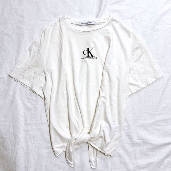 【美品】Calvin Klein Jeans カルバンクラインジーンズ ホワイト 白 ブラック 黒 Tシャツ 半袖 リボン S