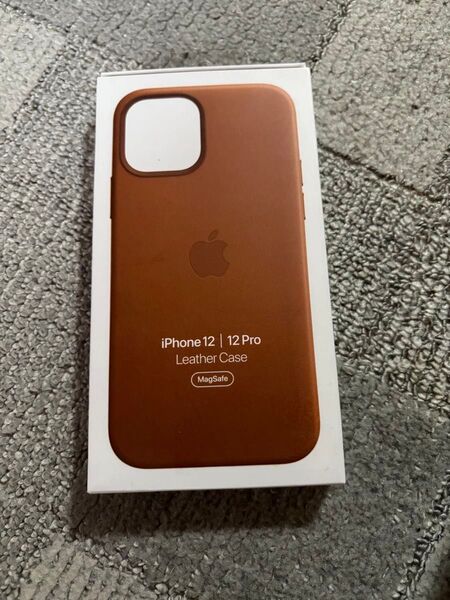 Apple MagSafe対応iPhone12/iPhone12 Pro レザーケース サドルブラウン MHKF3FE/A 純正