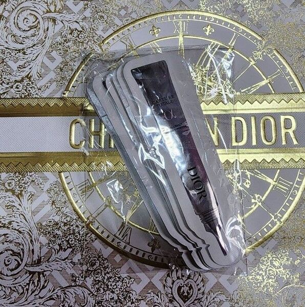 10ml Dior カプチュールトータルヒアルショット アイケア