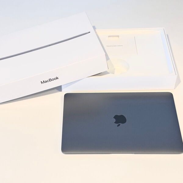 MacBook 12インチ 2017 Corei7 16GB 512GB USキー