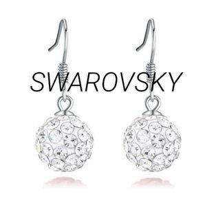 スワロフスキーCZ採用 パブェボールフックピアス(ホワイト)