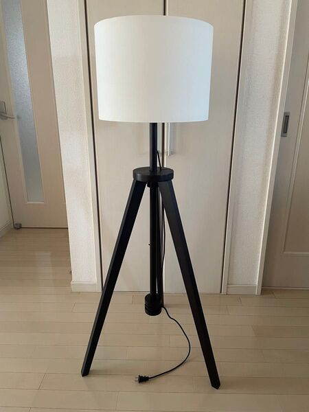 IKEA イケア ラウテルス ダークブラウン 木製 フロアライト 電球付き