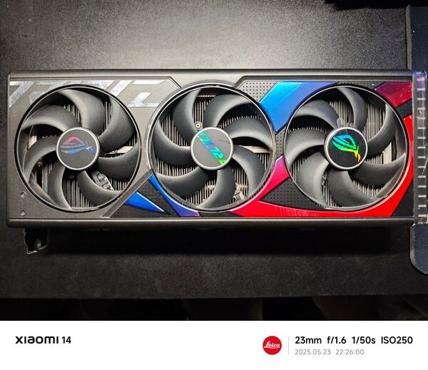 ASUS ROG STRIX RTX 4090 24G ジャンク品