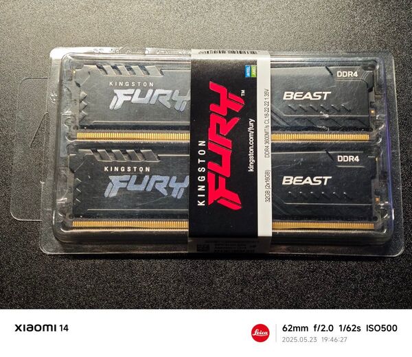 【新品】KINGSTON FURY DDR4 32GB (16GB×2) 3600MHz メモリ