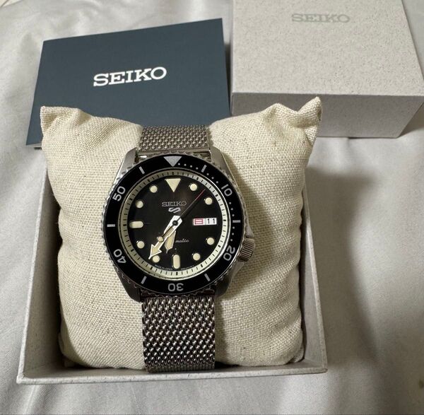 【美品・室外使用なし) Seiko(セイコー) 5sports(ファイブスポーツ) SBSA017 メッシュベルト