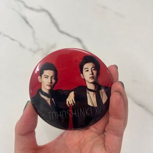 東方神起 XV 缶バッジ