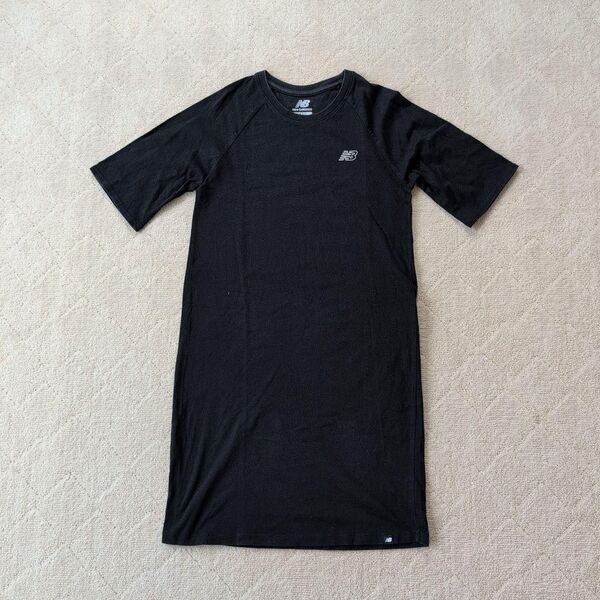 New Balance ブラック 5分袖 Tシャツ M カットソー ワンピース