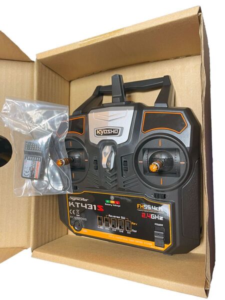 未使用 京商 2.4GHz シンクロ KT-431S KR-632 4ch Tx/Rxセット スティック プロポ 送受信機