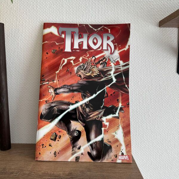 非売品 マイティーソー アベンジャーズ marvel アメコミ 漫画本