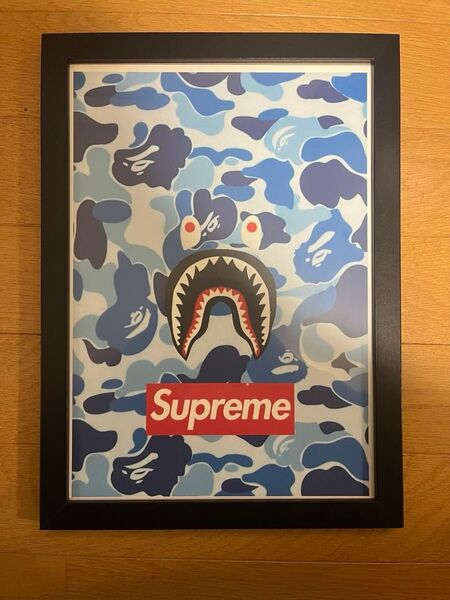 aape&supreme コラボ ポスター シュプリーム エイプ ベイプ
