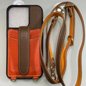 KOGURE ストラップ付き スマホケース カード入れ付き iPhone15Pro用 オレンジ ブラウン 牛革