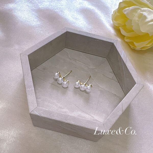 【20】パール 三連 ピアス ゴールド 1.8cm S925 結婚式 入学式 入園式 卒園式 卒業式 上品 かわいい 大人