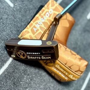 ラウンド1回超美品!稀少!ODYSSEY ジラフ ビーム ダブルワイド DW パター 数量限定 オデッセイ ホワイトインサート