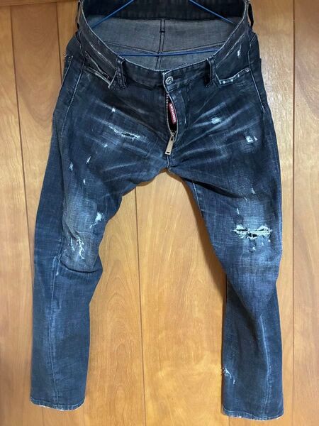 DSQUARED2 ダメージ加工 デニム