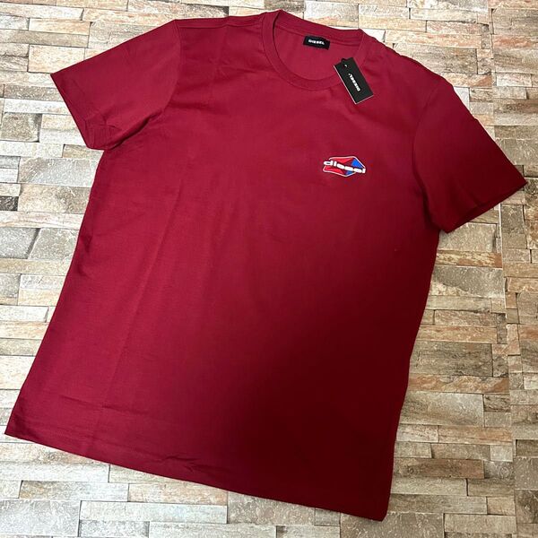 【新品】DIESEL ディーゼル/クルーネック ワンポイントロゴ Tシャツ カットソー Mサイズ