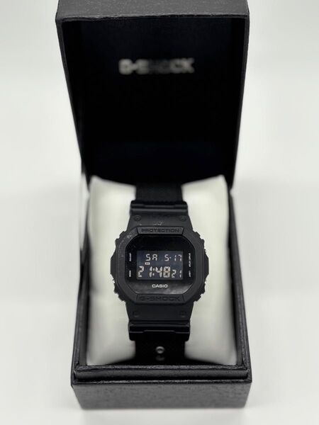 CASIO G-SHOCK DW-5600BBN Gショック ブラック