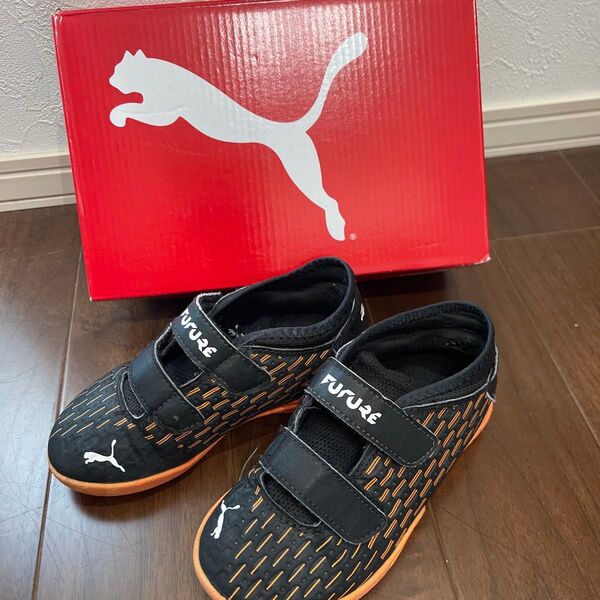 【美品】PUMA プーマ サッカー トレーニング シューズ 17cm
