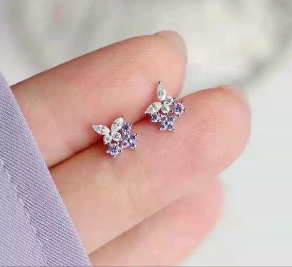 ピアス ラベンダー バタフライ