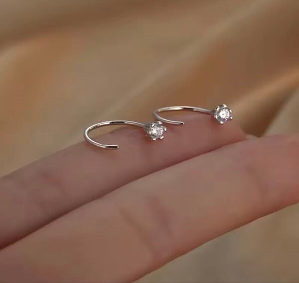 ピアス 1粒CZダイヤ フック シルバー