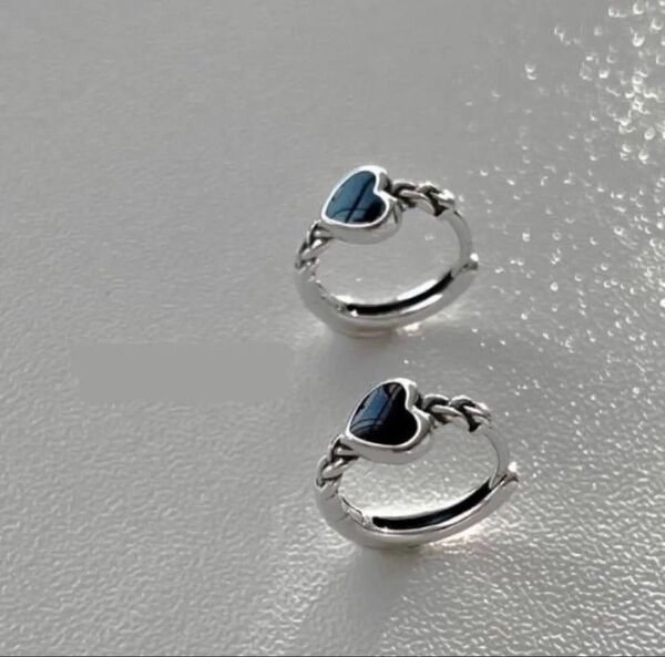 ピアス 黒ハート フープピアス