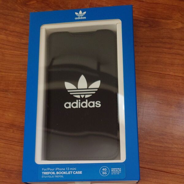 【新品・未使用】adidas iPhone 13 mini用 Trefoil スマホケース(正規品)