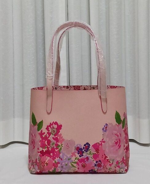 新品未使用 フェイクレザー ピンク 花柄 大きめ トートバッグ