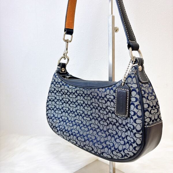 COACH コーチ ワンショルダー ハンドバッグ ミニシグネチャー アクセサリーポーチ ハーフムーン 肩掛け ネイビー レザー