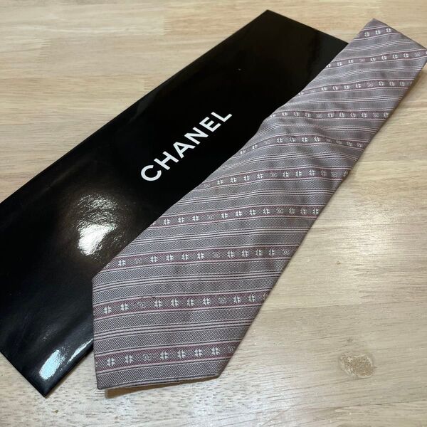 CHANEL シャネル ネクタイ ピンク ストライプ柄 ココマーク