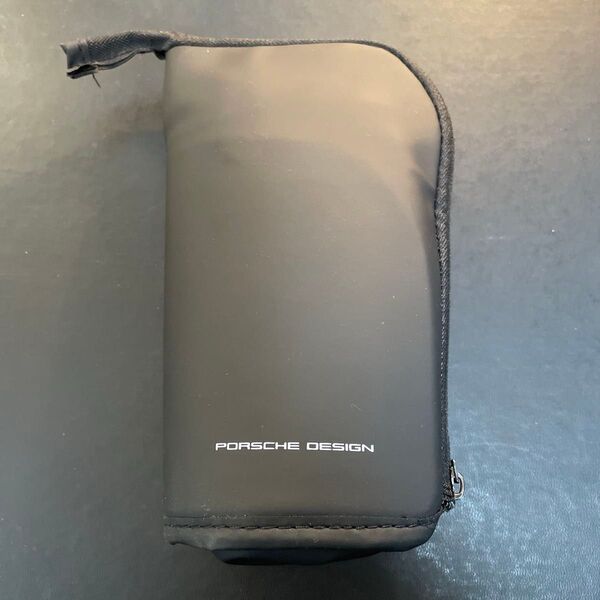 【新品未使用品】ルフトハンザ ポルシェデザイン ビジネスクラス アメニティポーチ