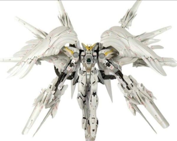 【5/18まで値下げ】MGサイズ1/100 ウイングガンダム スノーホワイトプレリュード (新品)