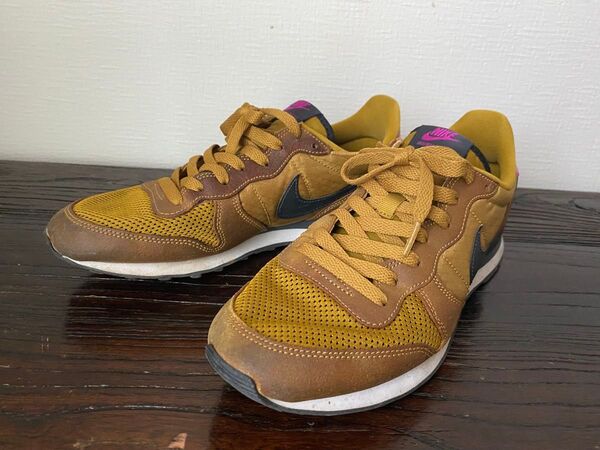 【NIKEナイキ】インターナショナリスト 631754-701 26.5cm