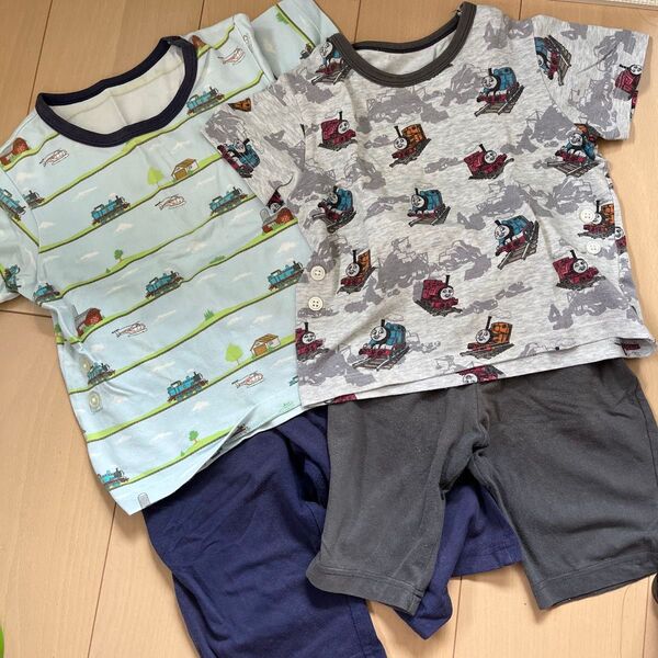 UNIQLO トーマスパジャマ 2セット 90