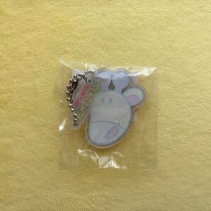 たべっ子どうぶつ 【きりん】アクリルキーホルダー 新品未開封