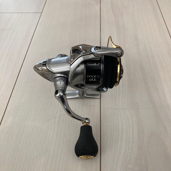15 ツインパワー TWIN POWER C3000 HG シマノ リール