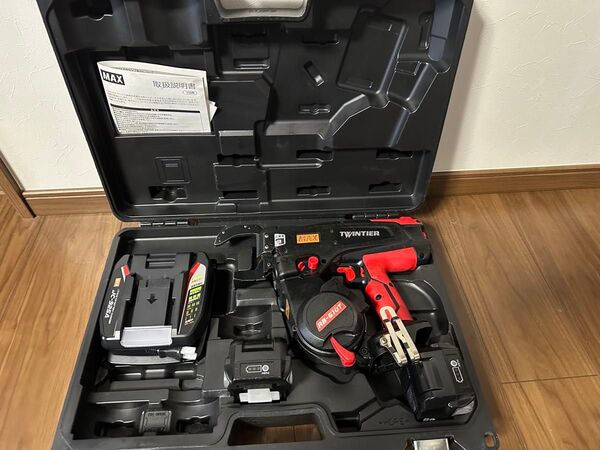 【中古品】 マックス(MAX) 鉄筋結束機 リバータイア RB-610T