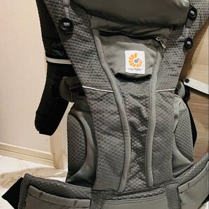 【美品】エルゴベビー オムニ ブリーズ グラファイトグレー