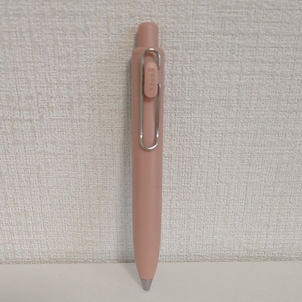 ユニボールワンP 数量限定 コーラルレッド 三菱鉛筆 uni ボールペン 0.38mm