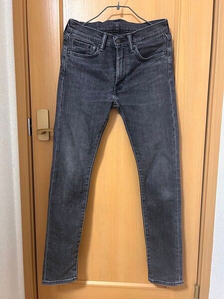 Levi's ダークグレー スリムフィットデニム 519 W31 L32